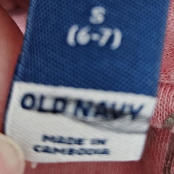 Old Navy Oversize Cropped Hoodie Girls 6-7 Sparkle Strawberry Vintage Raw Hem - Picture 3 of 7